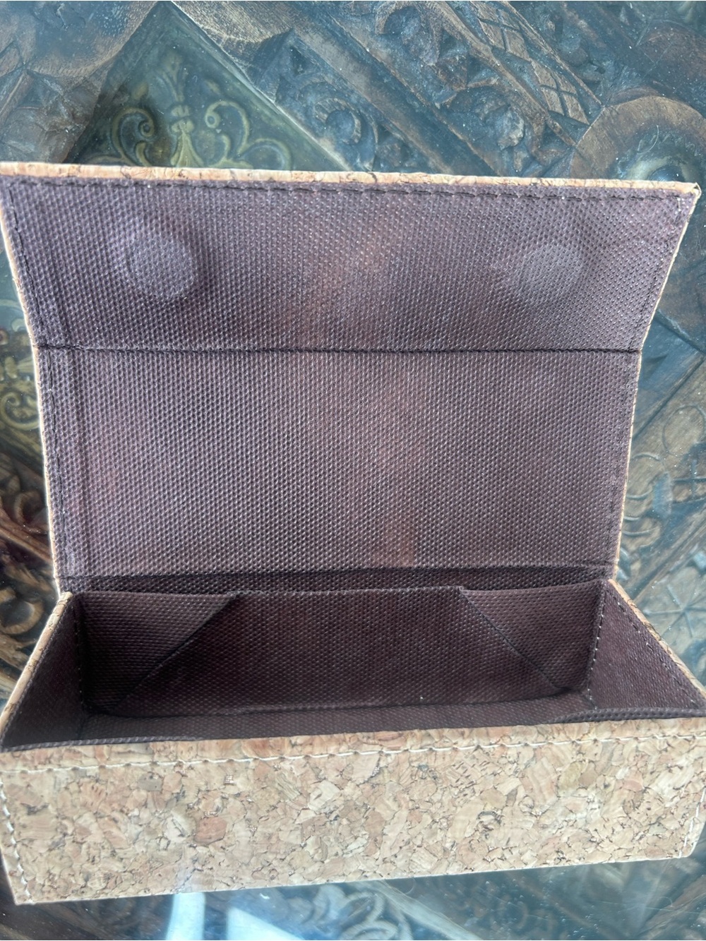 Sunglasses / Glasses Case - Natural Cork - Picture 3 of 4